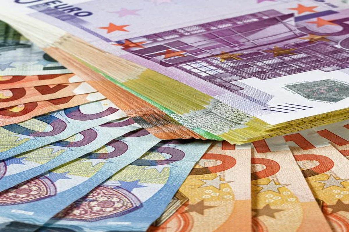 EZB: Kreditbedingungen für Unternehmen verschärfen sich